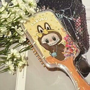 Labubu hair brush